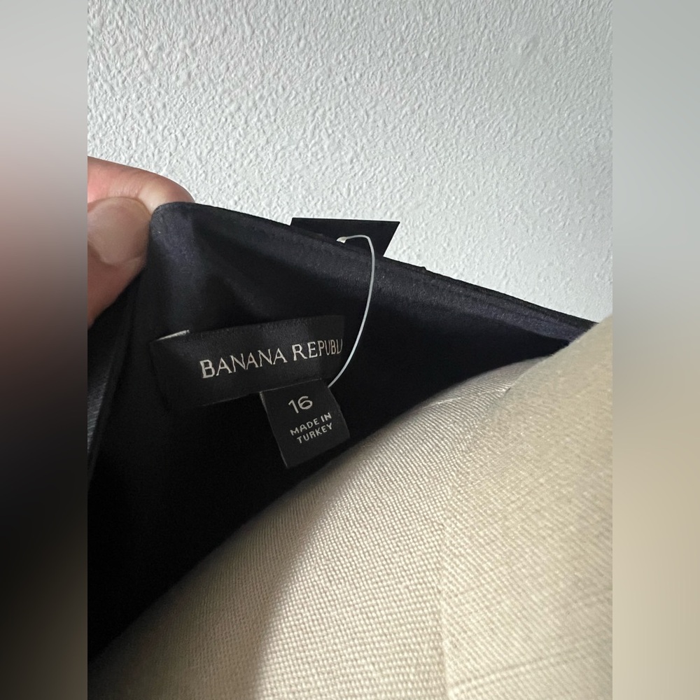 NWT Banana Republic Black Long Sleeve Wrap Dress - Picture 9 of 9
